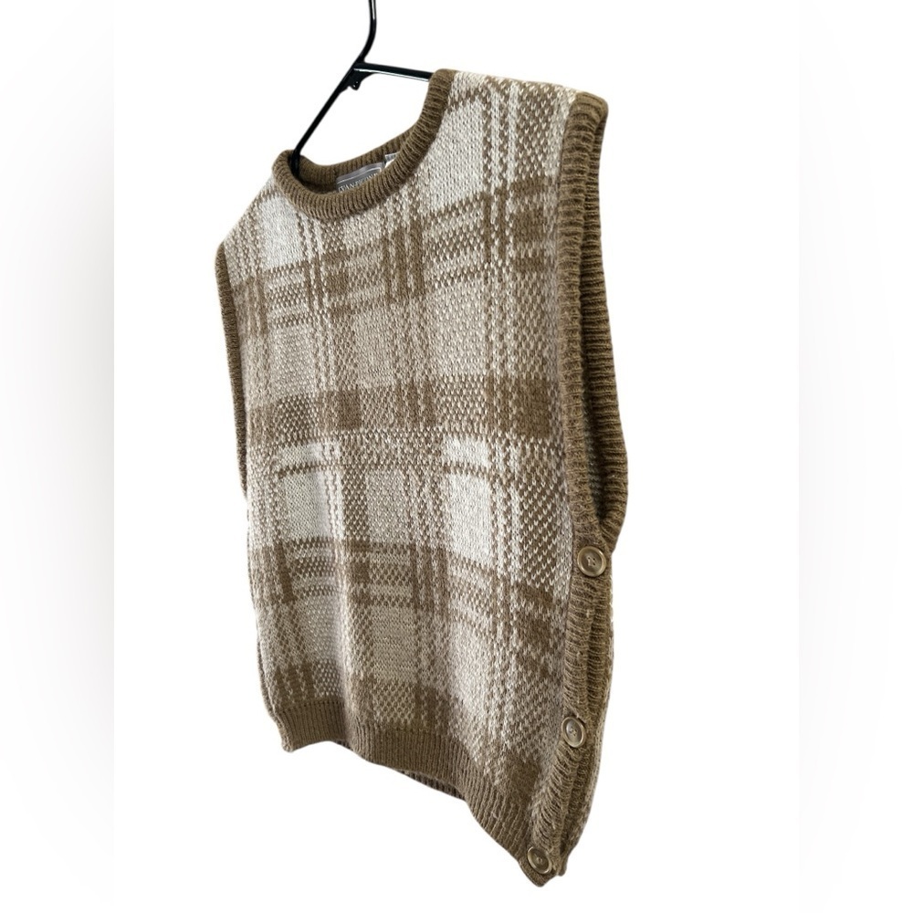 Vintage plaid Evan Picone brown and white sweater knit vest - Picture 2 of 4